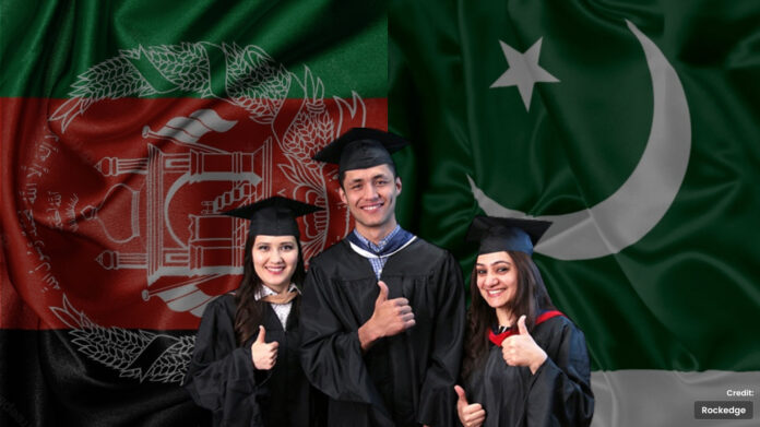 پاکستان نے افغانستان کے طلباء کے لیے وظائف کا اعلان کر دیا