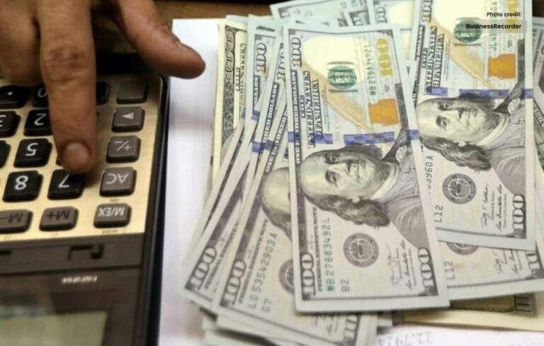 پاکستان کو اس ہفتے یو اے ای سے 1 بلین ڈالر ملنے کی یقین دہانی کا امکان