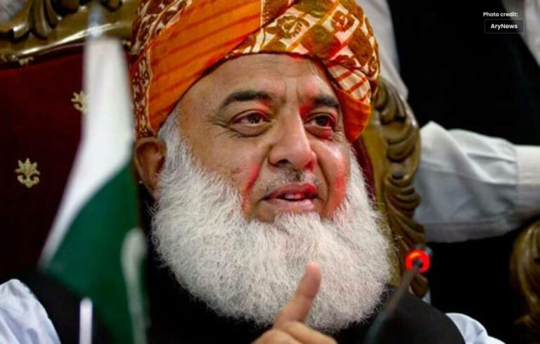عمران خان ایک بڑے مقصد کے لیے سیاست میں داخل ہوئے: پی ڈی ایم رہنما