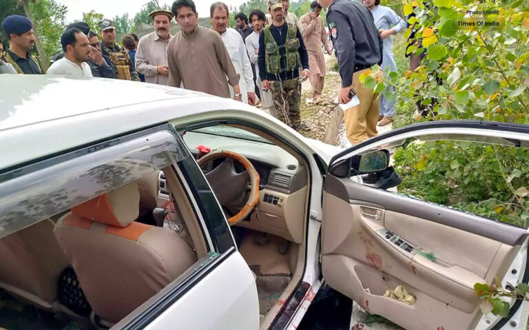 پاراچنار میں فائرنگ، پانچ اساتذہ سمیت  آٹھ افراد ہلاک