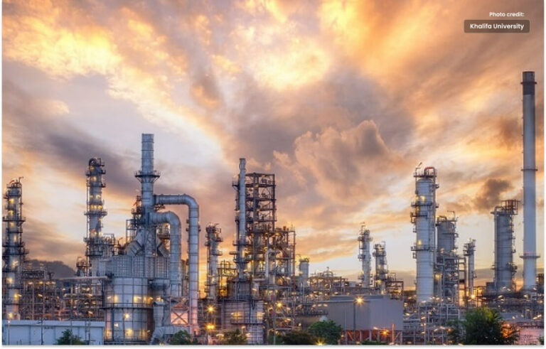 طالبان کی قیادت میں افغانستان نے تیل نکالنا شروع کردیا