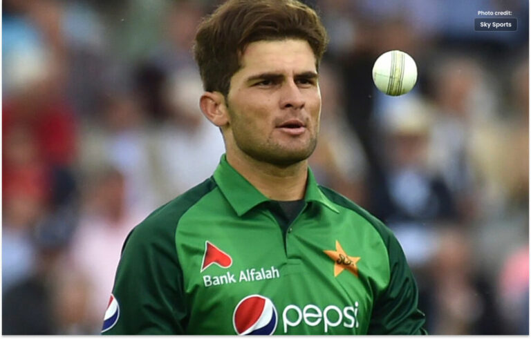 پاکستان اور  بھارت کے ورلڈ کپ میچ میں شاہین آفریدی کے تاثرات