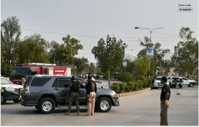 پشاور خودکش دھماکے میں ایک شخص شہید، چھ زخمی