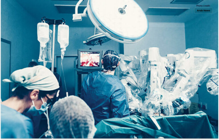 سعودی عرب میں روبوٹ نے مریض کے دماغ میں چپ ڈال دی