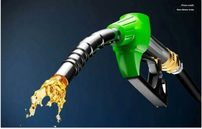 فروری 2024 میں پیٹرول کی قیمت میں 13.55روپے کا اضافہ